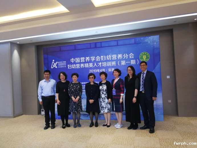 JY培训班-002-导师合影.png JY培训班-002-导师合影.png